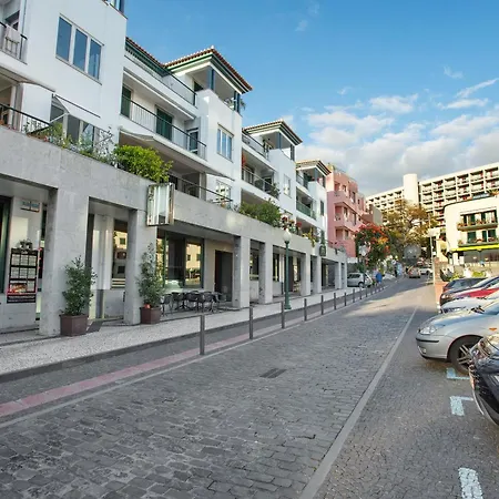 Imperatriz Madeira * 푼샬